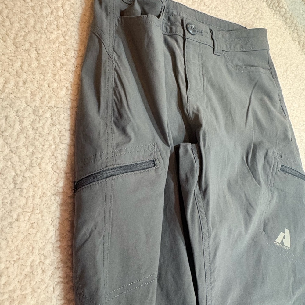 Eddie Bauer Rainier pants | SIZE 2 Outdoor Pants - Picture 5 of 10